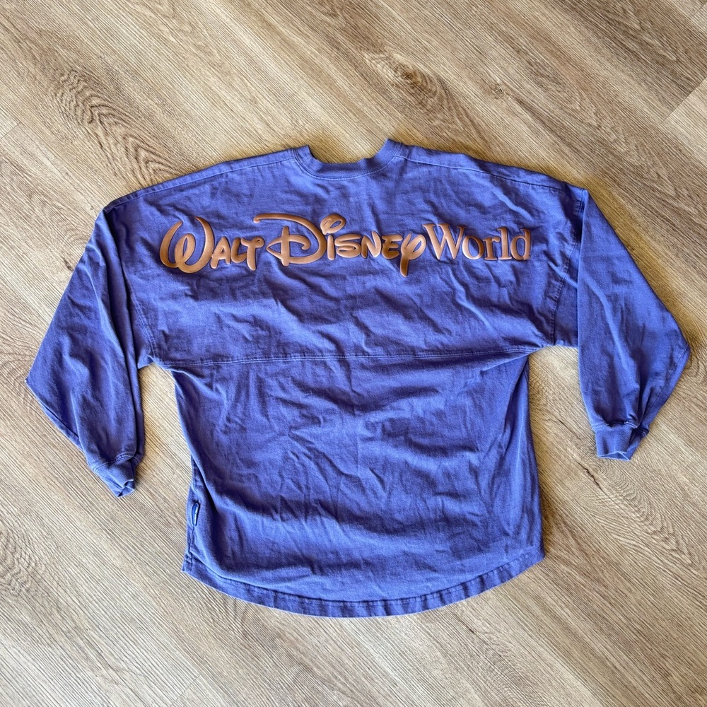 2021 Walt Disney World 50th Anniversary Castle Spirit Jersey Purple Size M - Picture 2 of 8